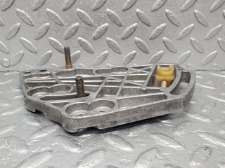 46049 Mercedes-Benz W126 420SE Power Steering Pump Bracket 1174661241