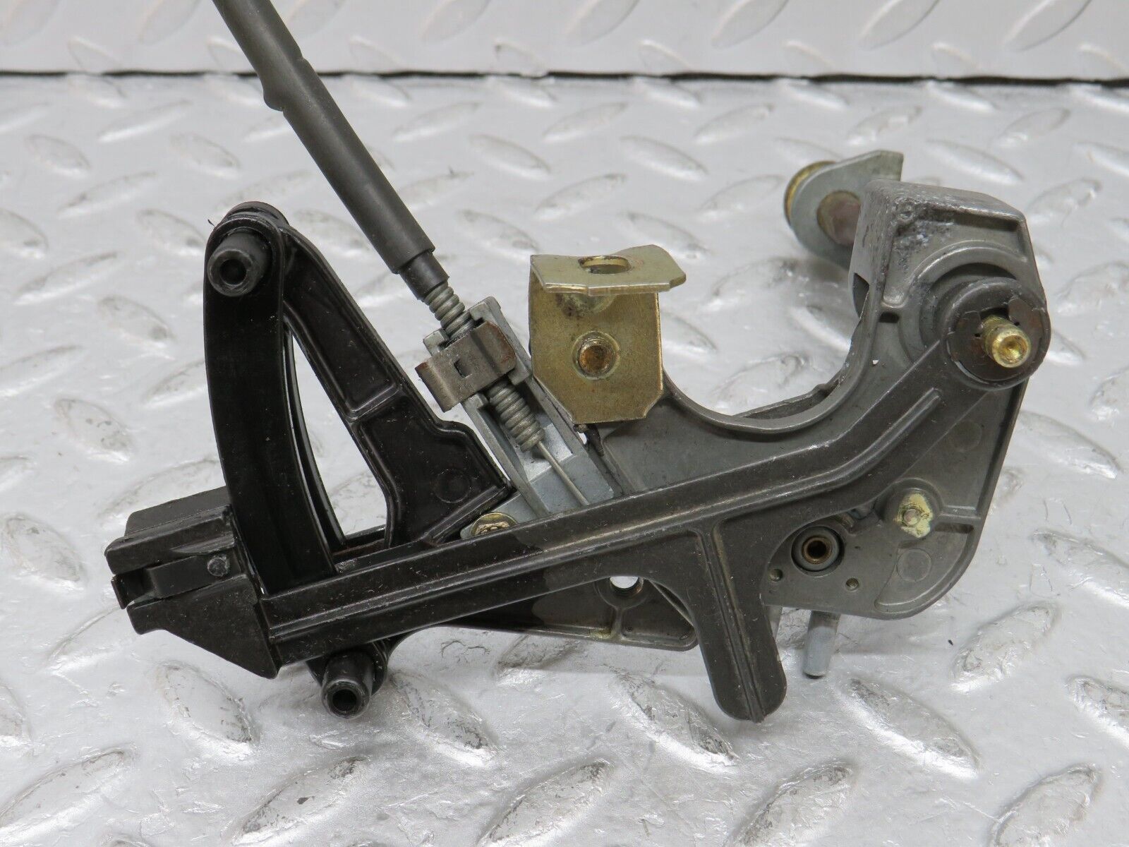 35568 Mercedes-Benz R107 280SL Heater Control Mechanism