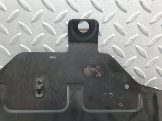 41705 Mercedes-Benz W124 200E Under Dash Relay Bracket Left Side