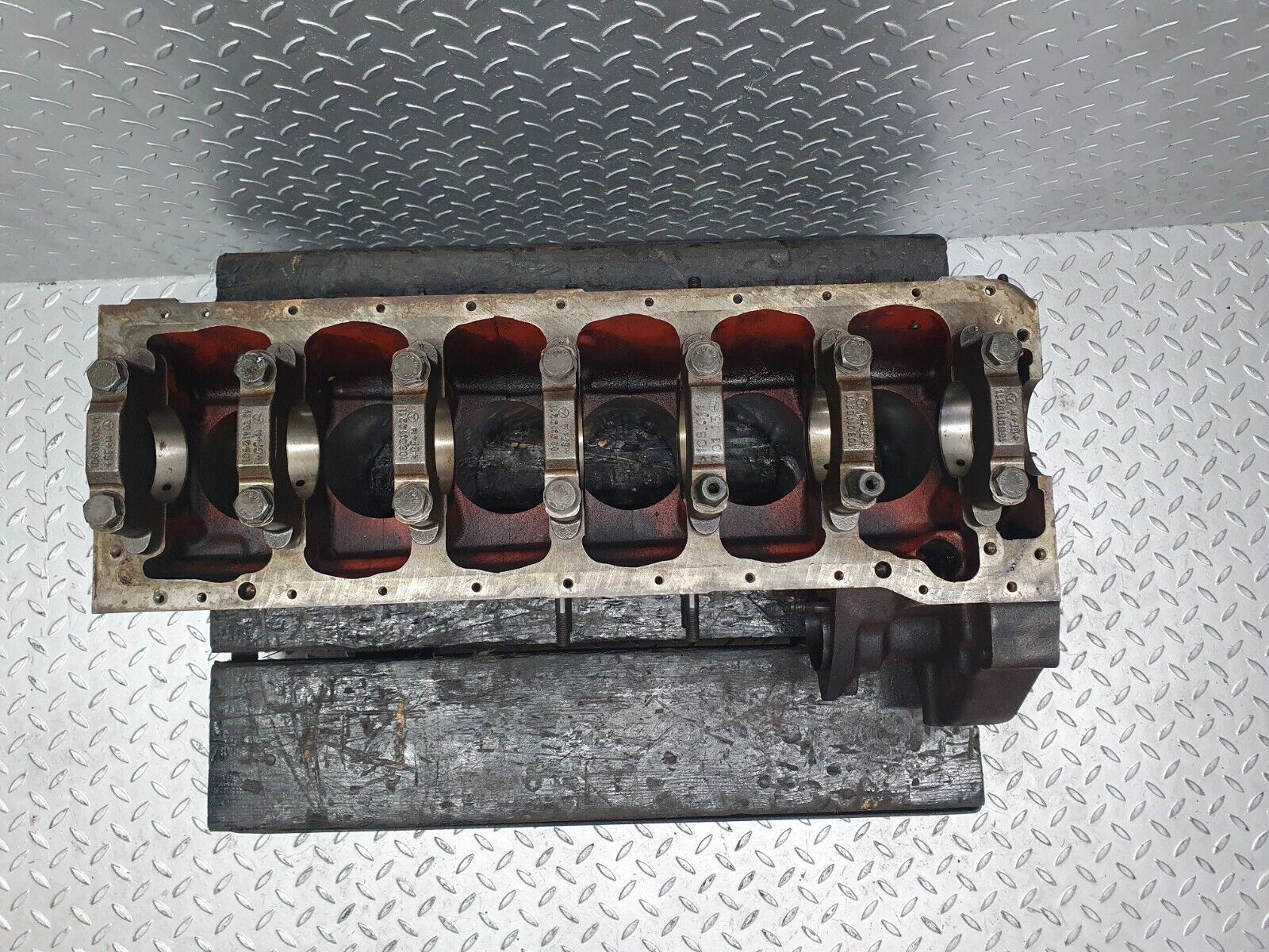 43487 Mercedes-Benz W108 280SE Engine Block 130.980 1300110101