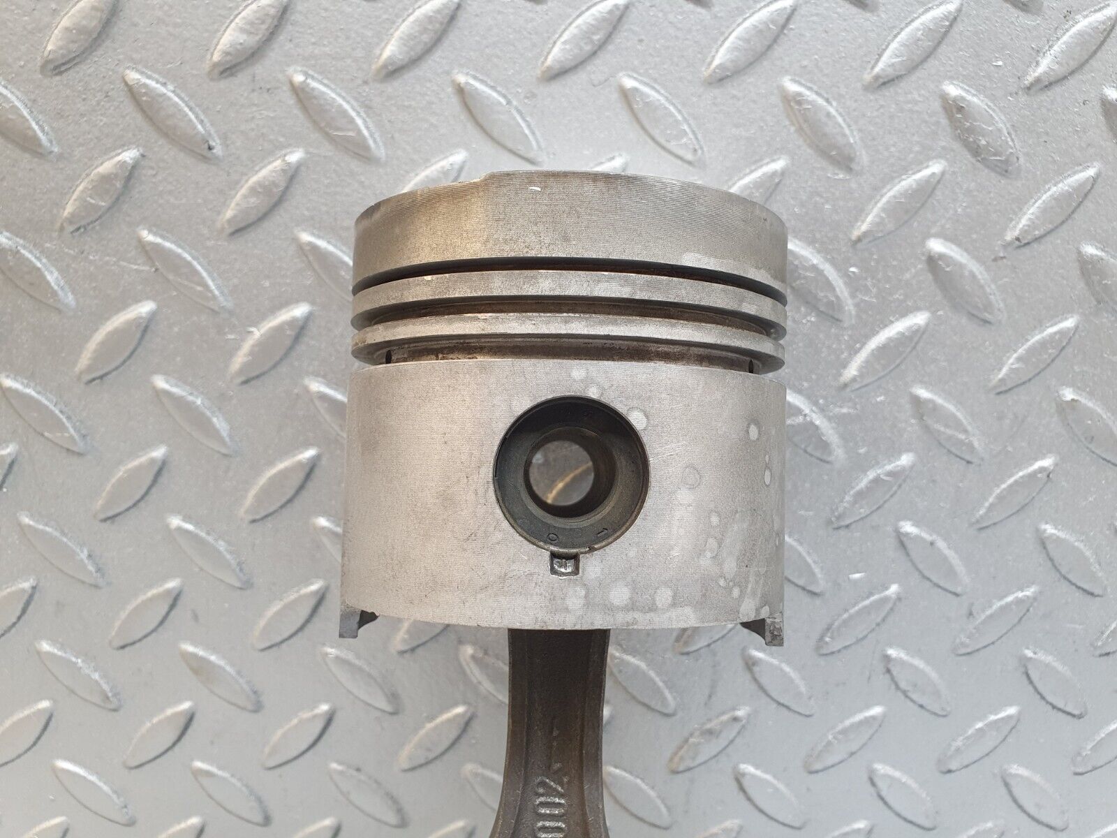 43872 Mercedes-Benz W108 280SE Piston With Connecting Rod 87.47 mm 13002