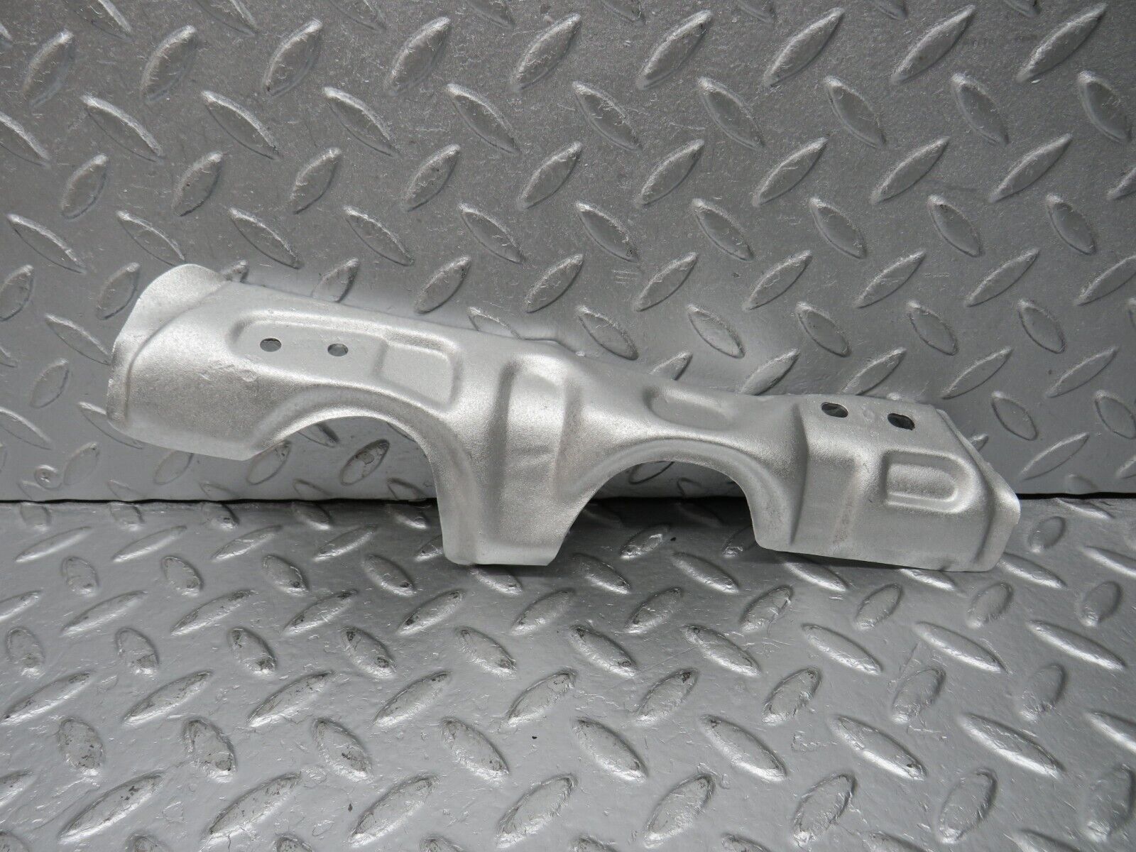 39231 Mercedes-Benz R107 500SL Exhaust Manifold Heat Shield