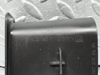 41826 Mercedes-Benz W202 C200 Engine Bay Air Duct Pipe 2025054088 2025280155