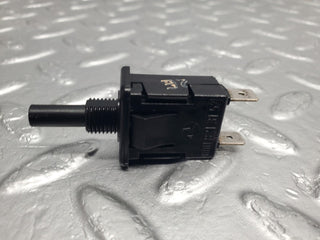 W123 trunk door contact switch used OEM