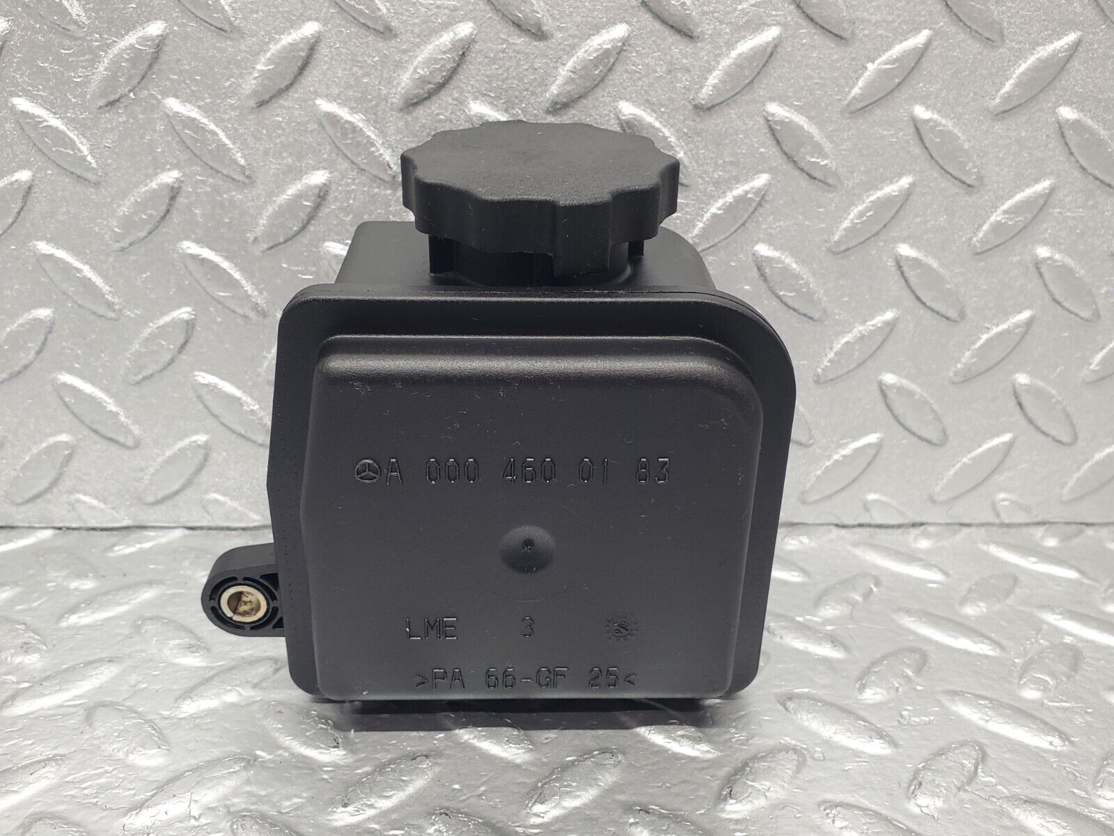 46905 Mercedes-Benz R129 320SL Coupe Power Steering Fluid Reservoir Tank 0004600183