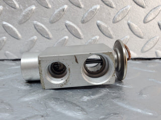 W126 air conditioning expansion valve used OEM