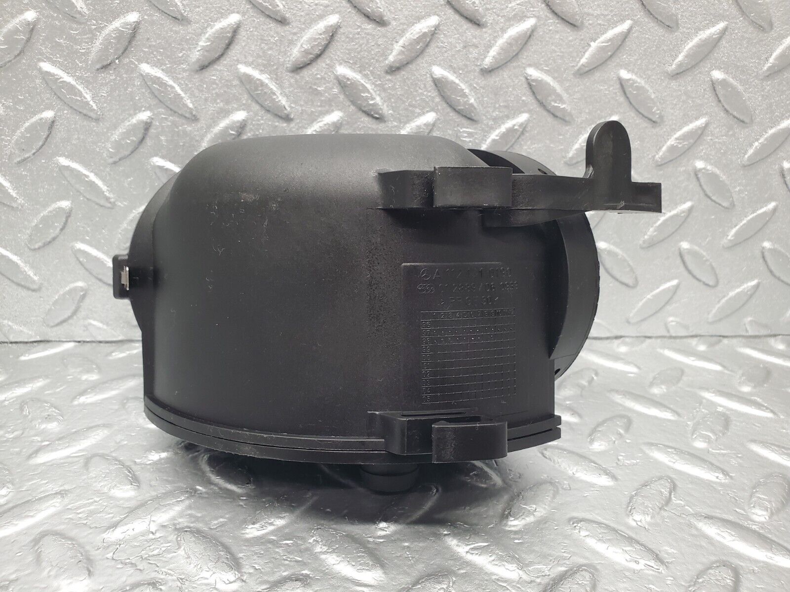 46840 Mercedes-Benz R129 320SL Coupe Air Intake Pipe 1121410190 1121410280