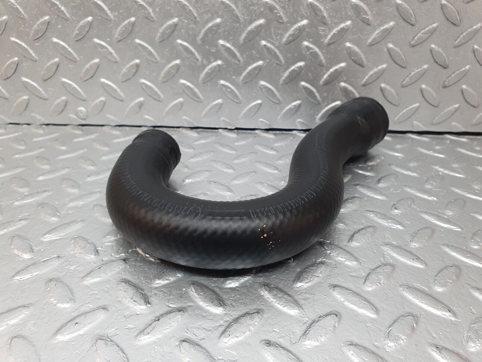 42810 Mercedes-Benz W201 190 2.0L Radiator Hose Pipe 2015012182