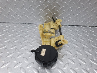 41841 Mercedes-Benz W202 C200 Headrest Folding Mechanism