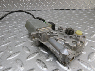 25090 Mercedes-Benz C107 Rear Left Window Regulator Motor 0130821017