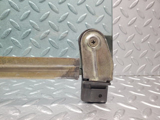 46433 Mercedes-Benz C123 280CE Coupe Right Door Window Glass 1237250232 1237250432