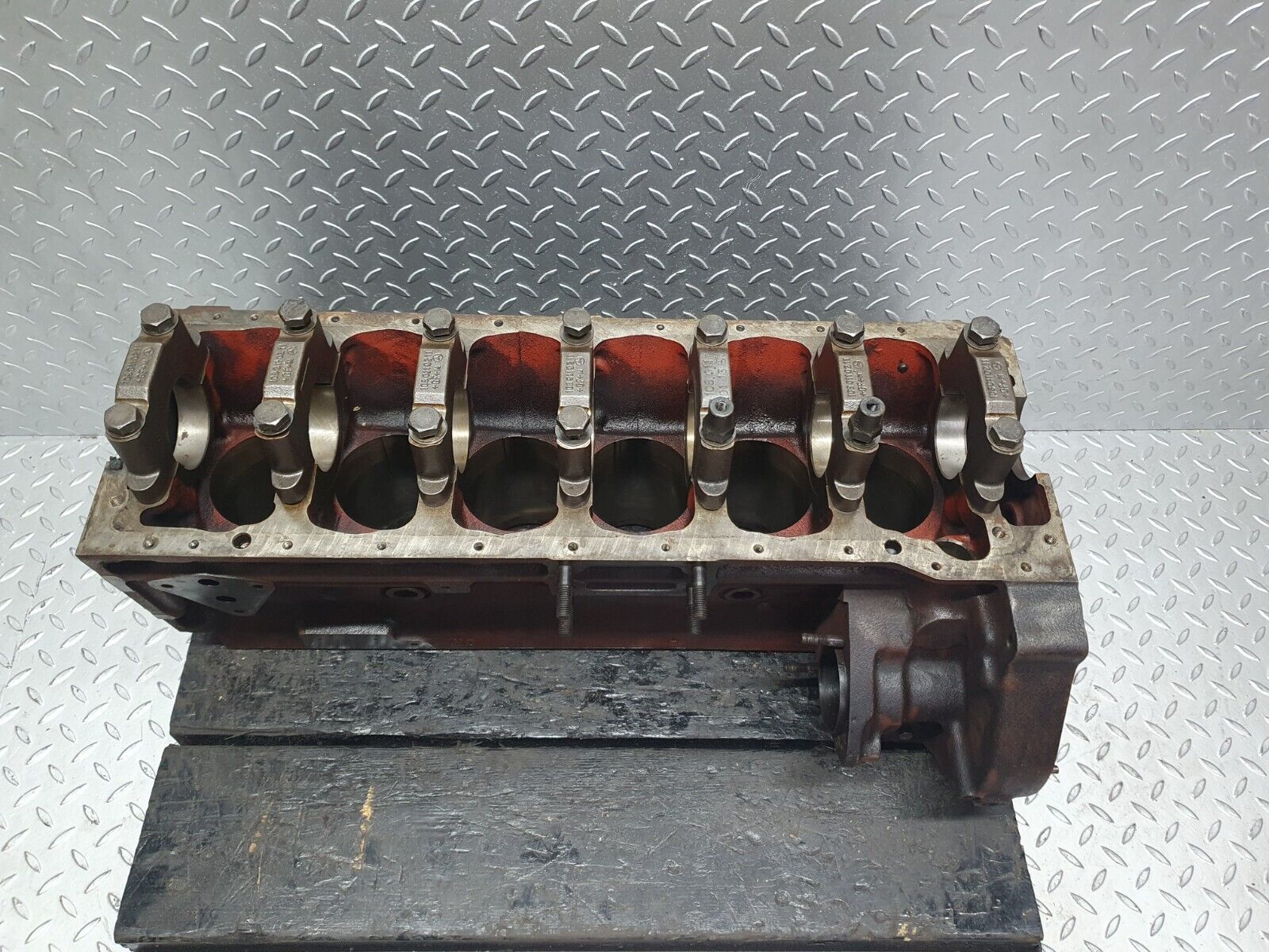 43487 Mercedes-Benz W108 280SE Engine Block 130.980 1300110101