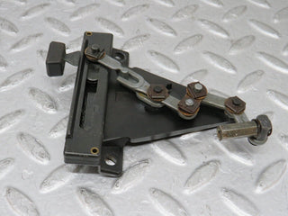 R107 SL air vent control lever centre used OEM