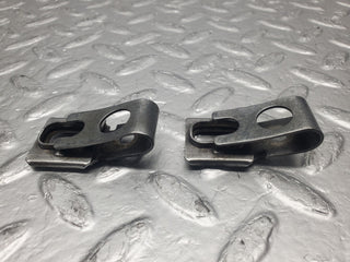 W126 Coupe injector bracket used OEM