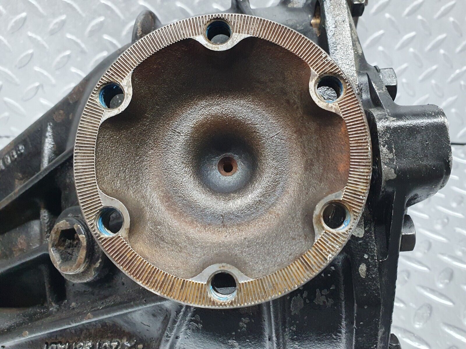 41730 Mercedes-Benz W124 200E Rear Axle Differential Ratio 3.42 2013511401