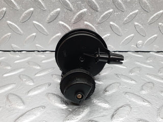 W202 fuel tank flap cap vacuum actuator used OEM