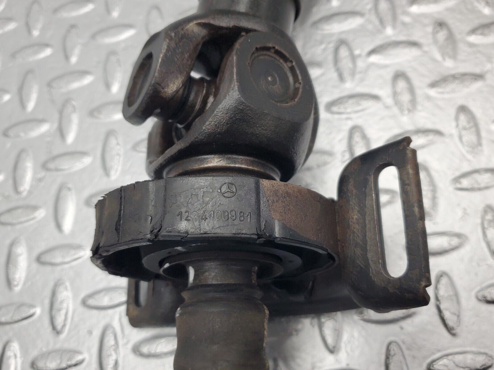 46511 Mercedes-Benz C123 280CE Coupe Cardan Shaft Prop Shaft 1164110215 1234100981