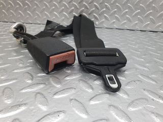 42805 Mercedes-Benz W201 190 2.0L Rear Seat Belt Set With Buckles 1268601886 2018605685