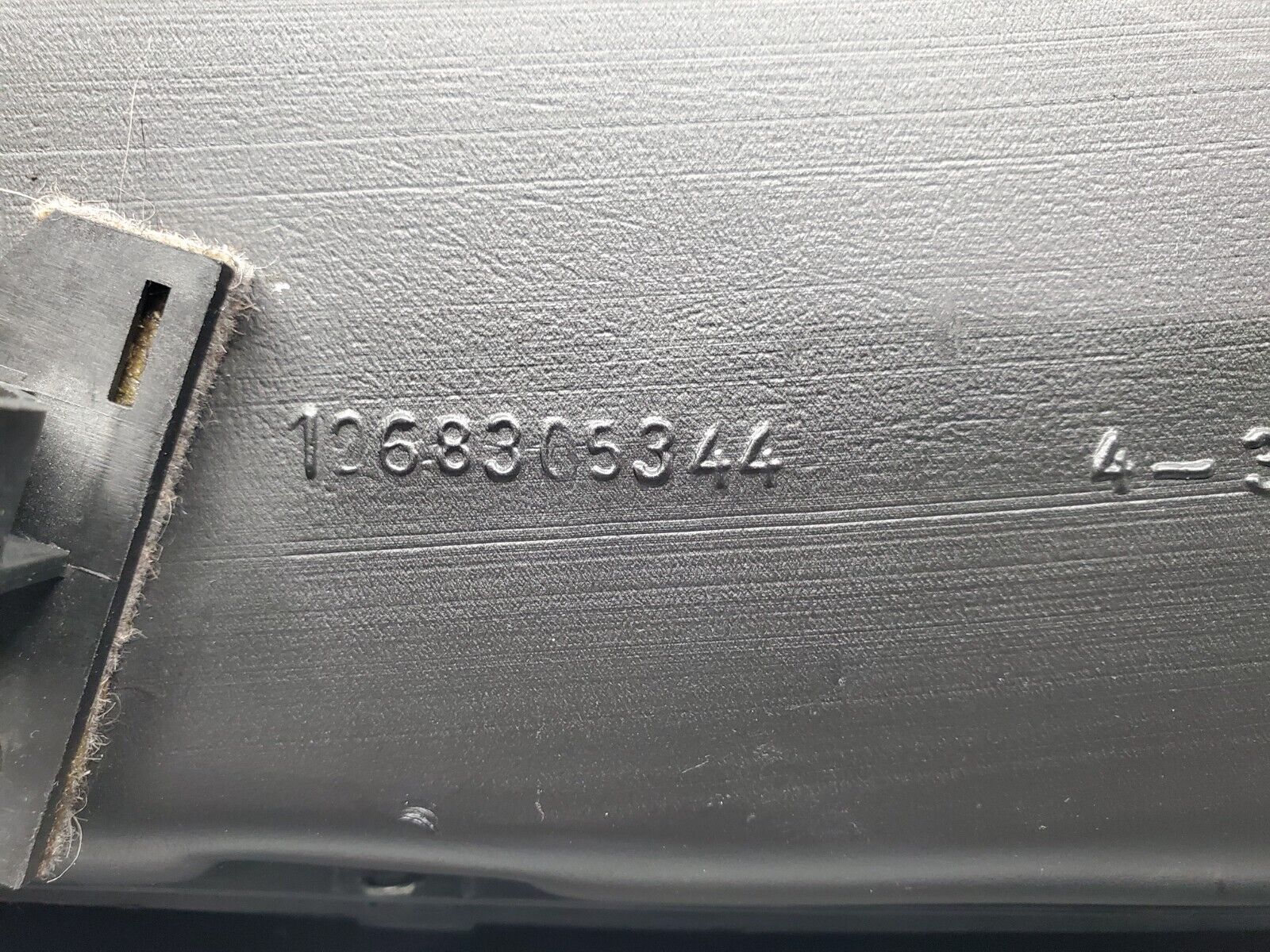 44096521