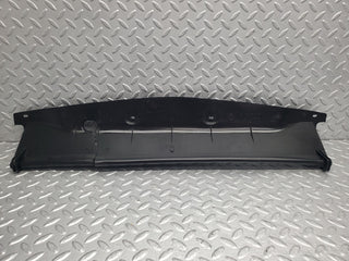 W124 Wagon radiator bottom trim panel used OEM