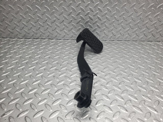 W124 Cabriolet brake pedal with rubber used OEM