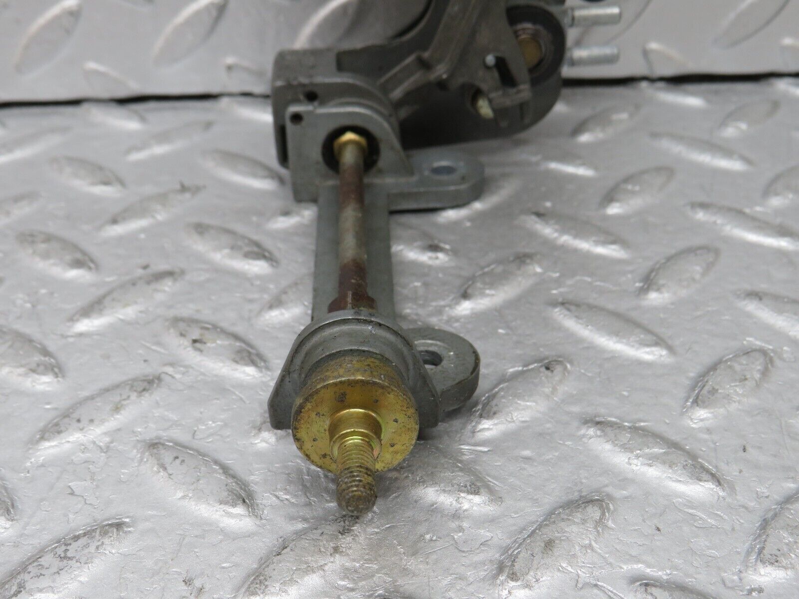 35568 Mercedes-Benz R107 280SL Heater Control Mechanism