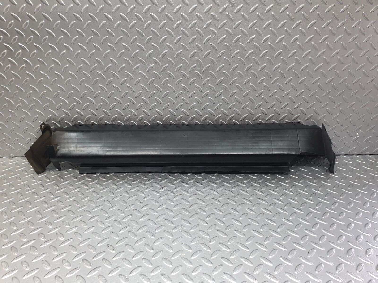 42437 Mercedes-Benz R129 320SL Coupe Radiator Bottom Cover 1295050788