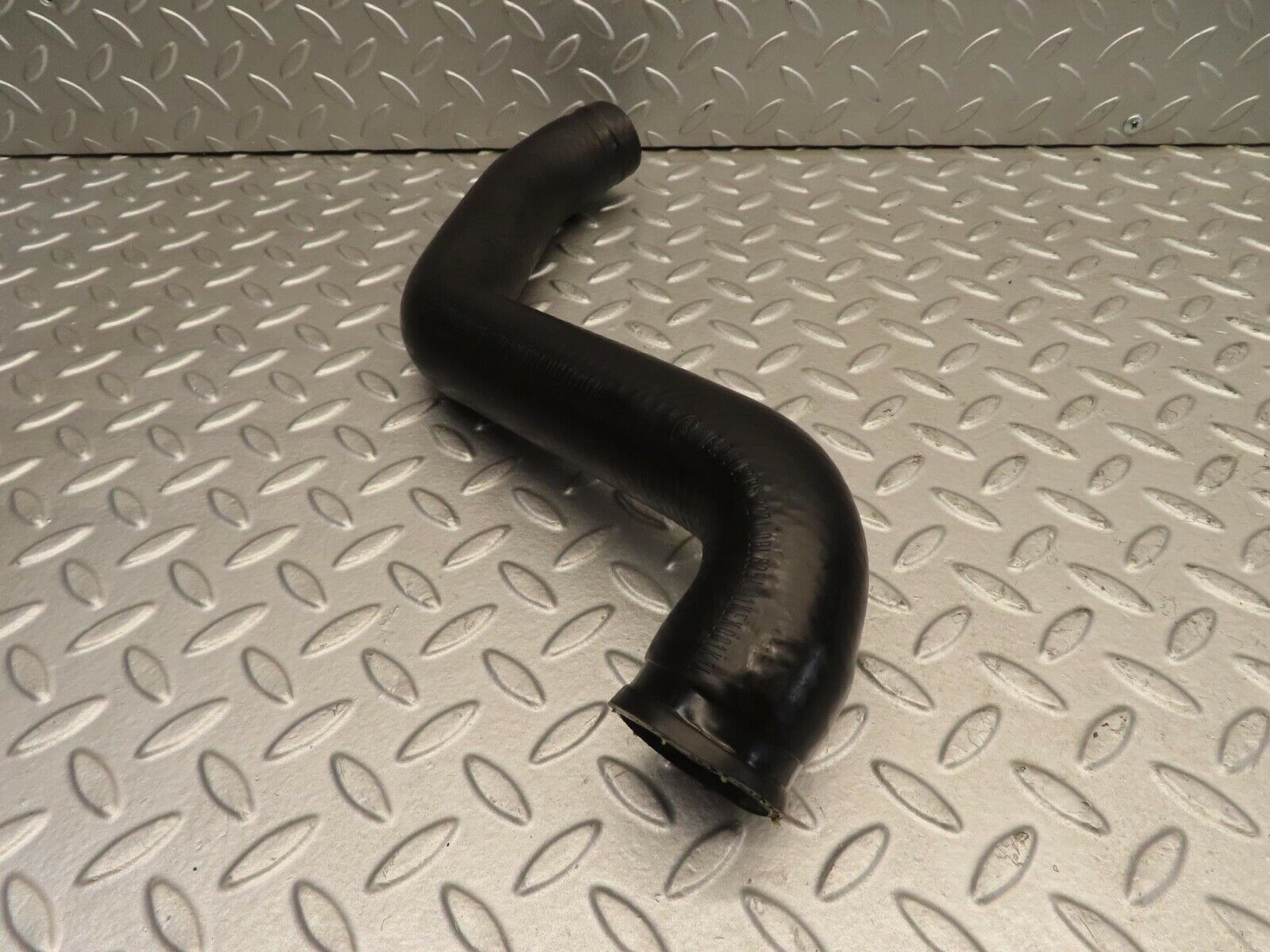 11721 Mercedes-Benz R107 450SL Radiator Hose 1165013482