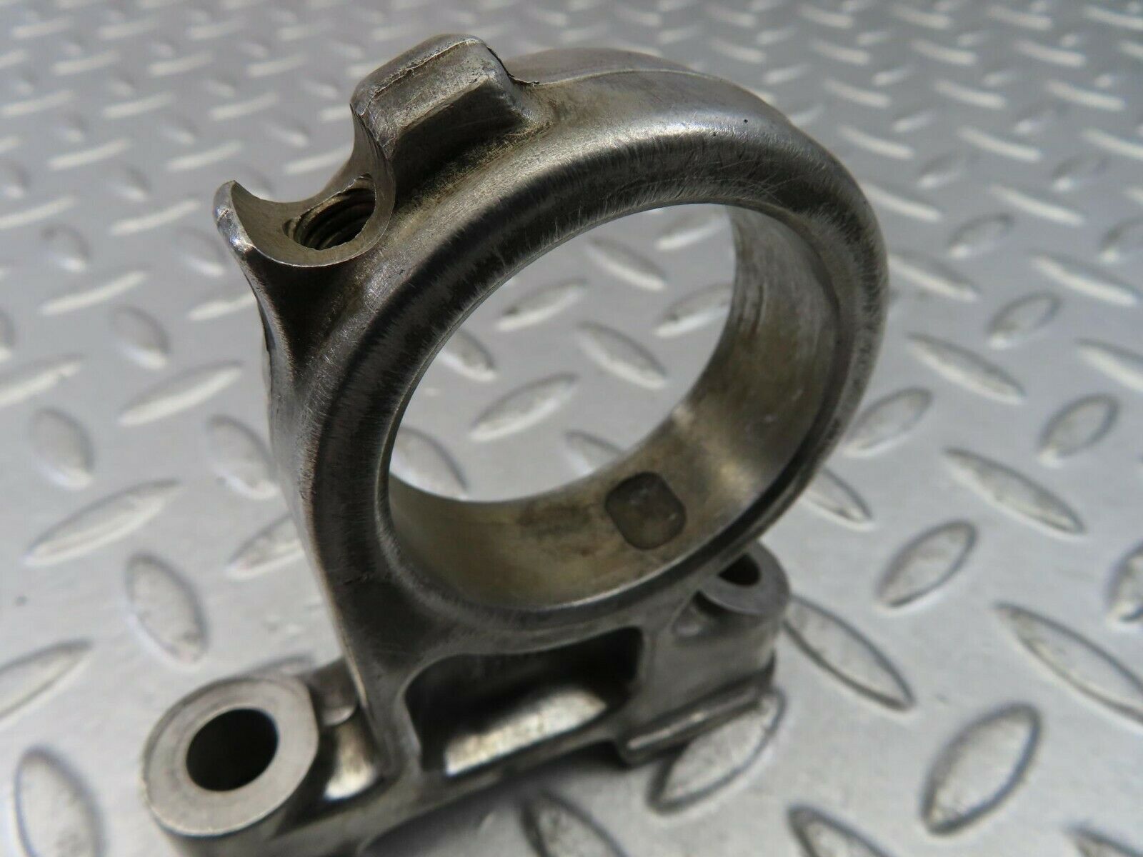 9082 Mercedes-Benz R107 Camshaft Tower Bearing 1160512112