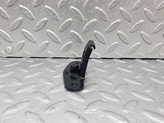 43576 Mercedes-Benz C126 380SEC Coupe Trunk Lock Latch