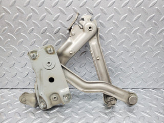 45797 Mercedes-Benz W126 420SE Bonnet Hinge Left Side