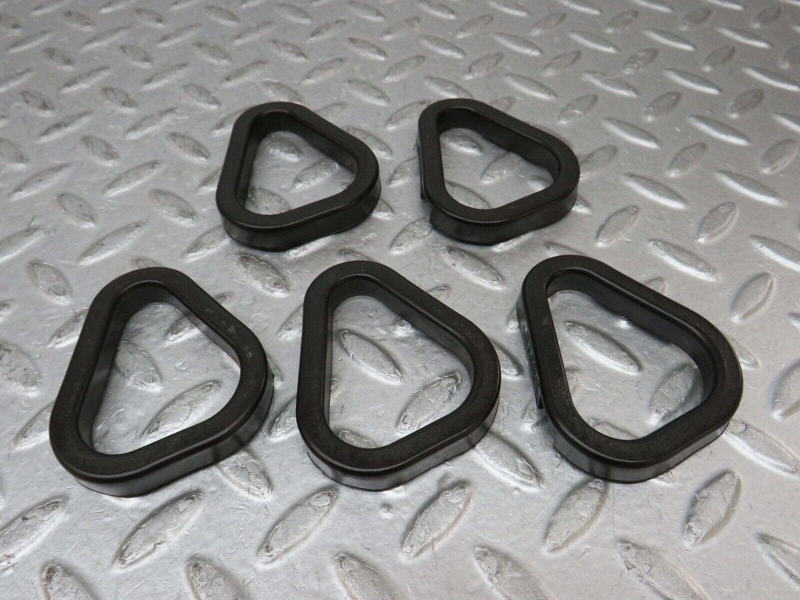 35499 Mercedes-Benz R107 280SL Valve Cover Gasket Set 1100160721