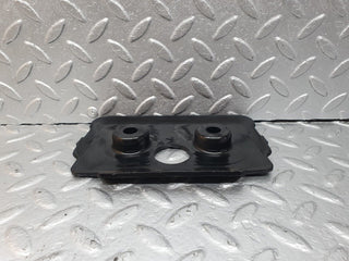 R129 SL front stabilizer struts cover plate used OEM