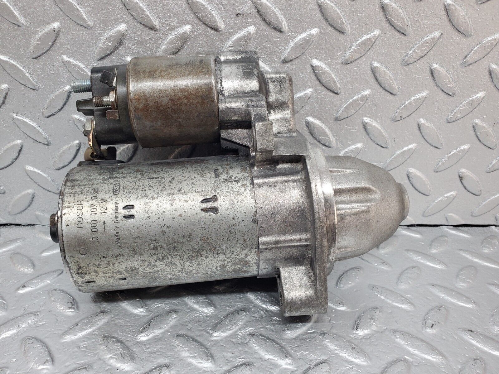44855 Mercedes-Benz W124 220E Starter Motor Bosch 0001107037 2339304002