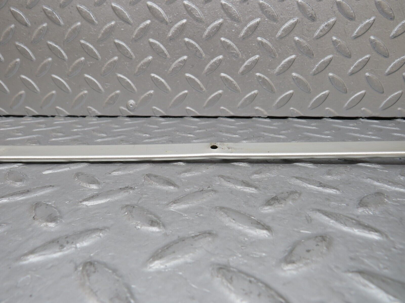 35623 Mercedes-Benz R107 280SL Hardtop Interior Roof Chrome