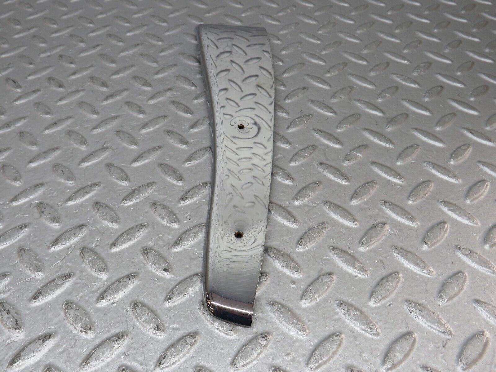 35662 Mercedes-Benz R107 280SL Right Door Chrome Cover