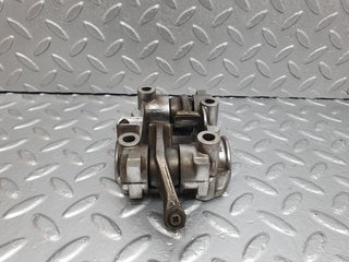 43065 Mercedes-Benz W123 Rocker Arms Camshaft Bearing Block 1020512110