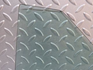 40186 Mercedes-Benz R107 Hardtop Quarter Window Glass Right Side