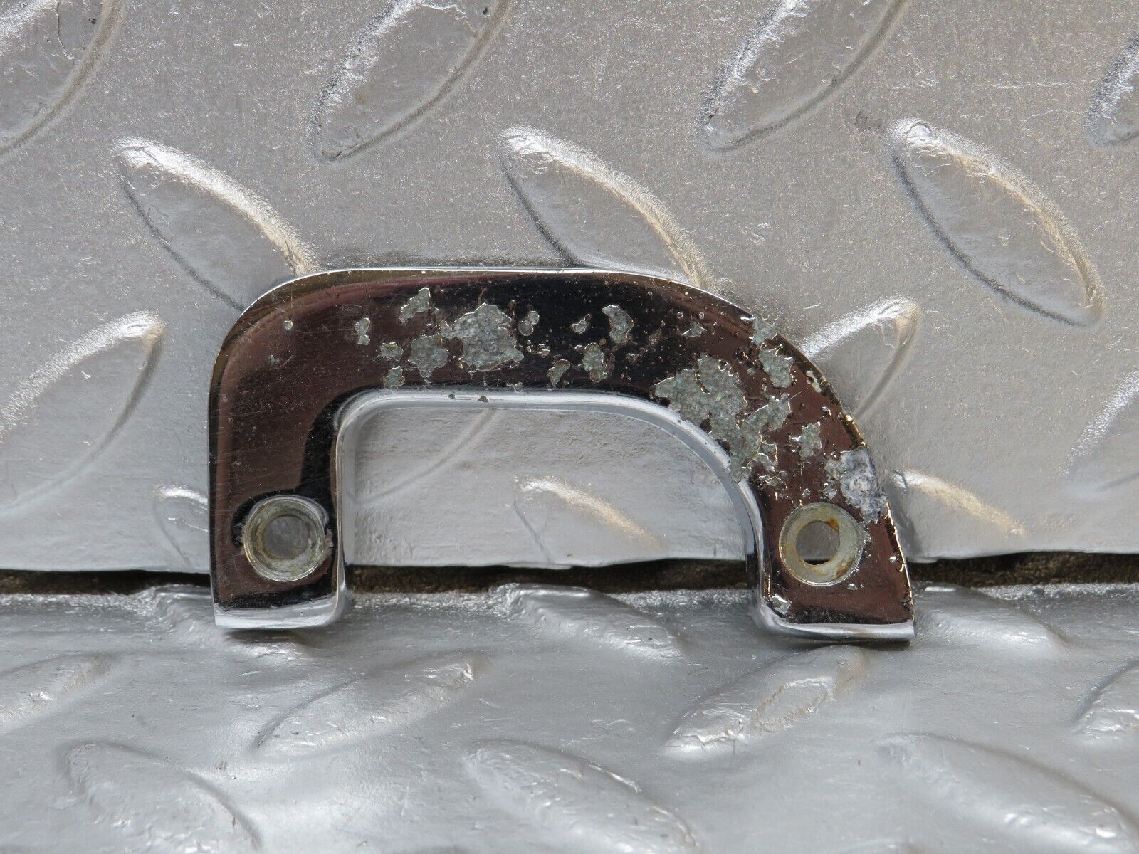40035 Mercedes-Benz R107 350SL Interior Door Chrome Latch Trim Right