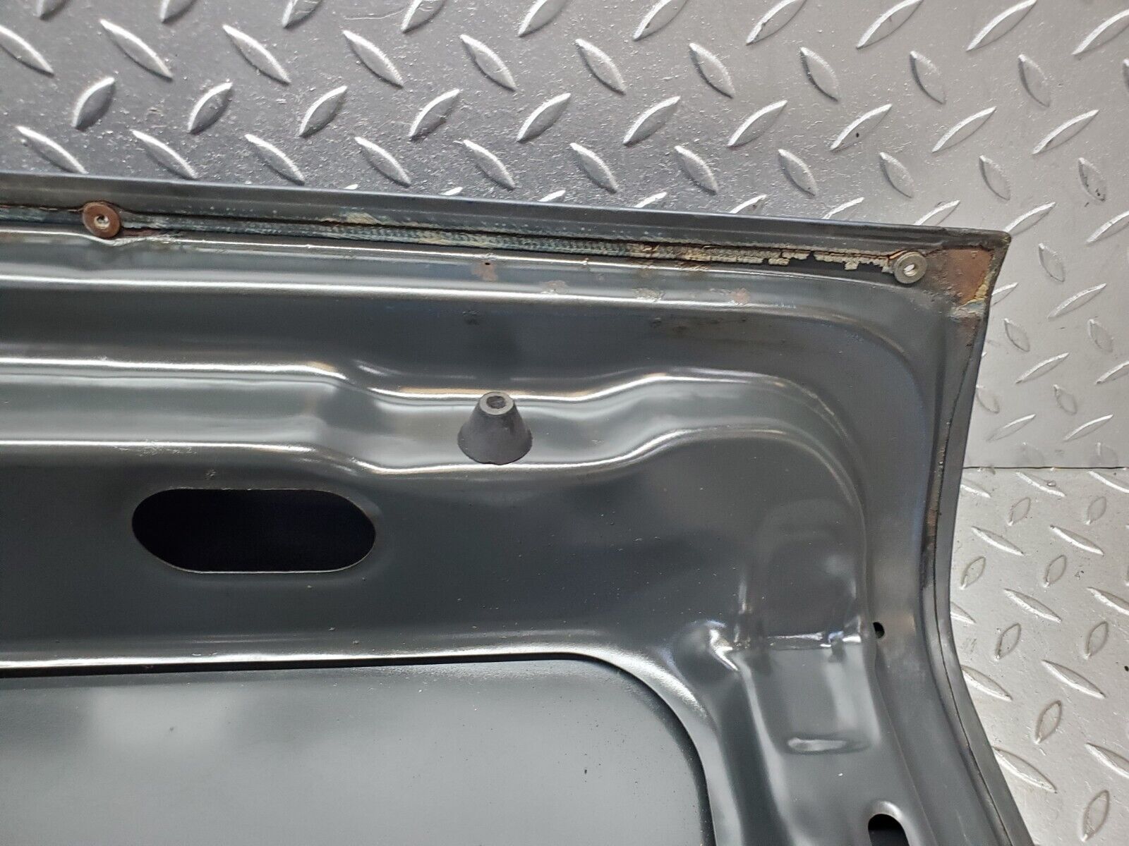 44443 Mercedes-Benz W123 280E Boot Lid Trunk Door