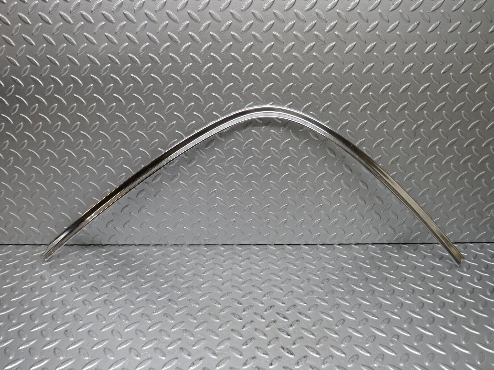 34264 Mercedes-Benz R107 Soft Top Cover Chrome Trim