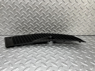 44275 Mercedes-Benz W123 280E Air Intake Grill Right Side 1238363065