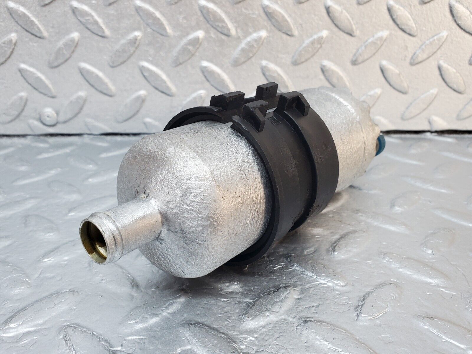 45932 Mercedes-Benz W126 420SE Fuel Pump Bosch 0580254950