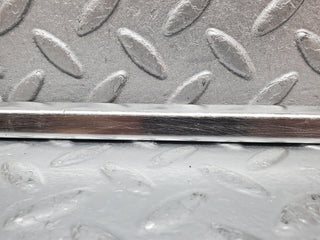 44542 Mercedes-Benz W123 280E Front Right Door Chrome Moulding Trim