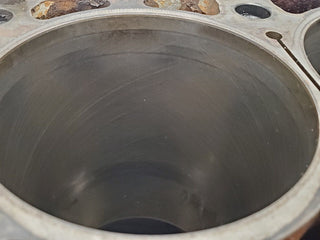 46315 Mercedes-Benz W124 280E Engine Block 104.942 1040111201