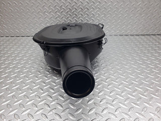 44470 Mercedes-Benz W123 280E Air Filter Box Housing 0110949702