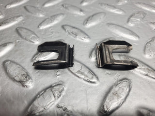 W126 Coupe handbrake parking brake cable clip new OEM