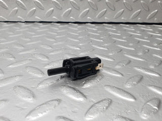 42991 Mercedes-Benz W201 190 Door Contact Switch 0015458714