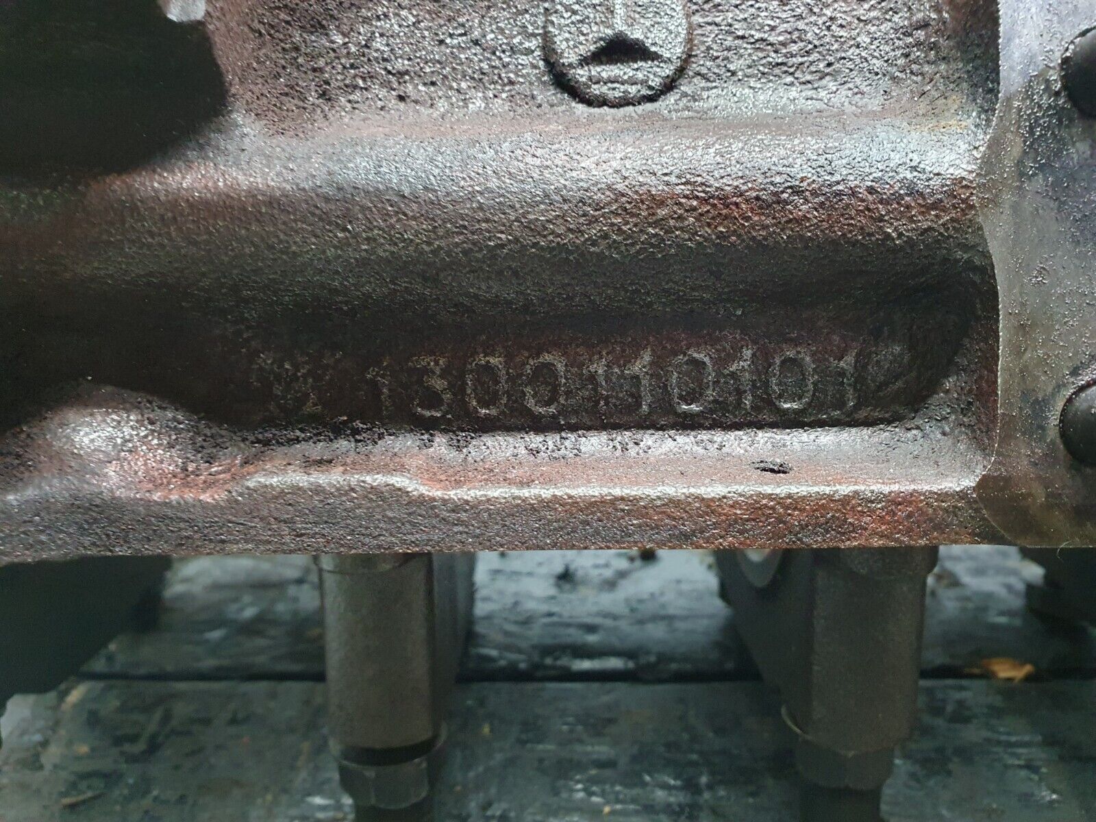 43487 Mercedes-Benz W108 280SE Engine Block 130.980 1300110101