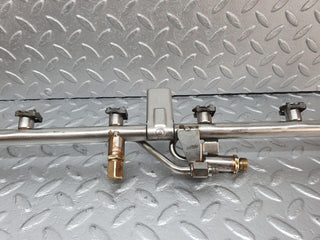 R129 SL fuel injector rail with fuel pressure regulator used OEM